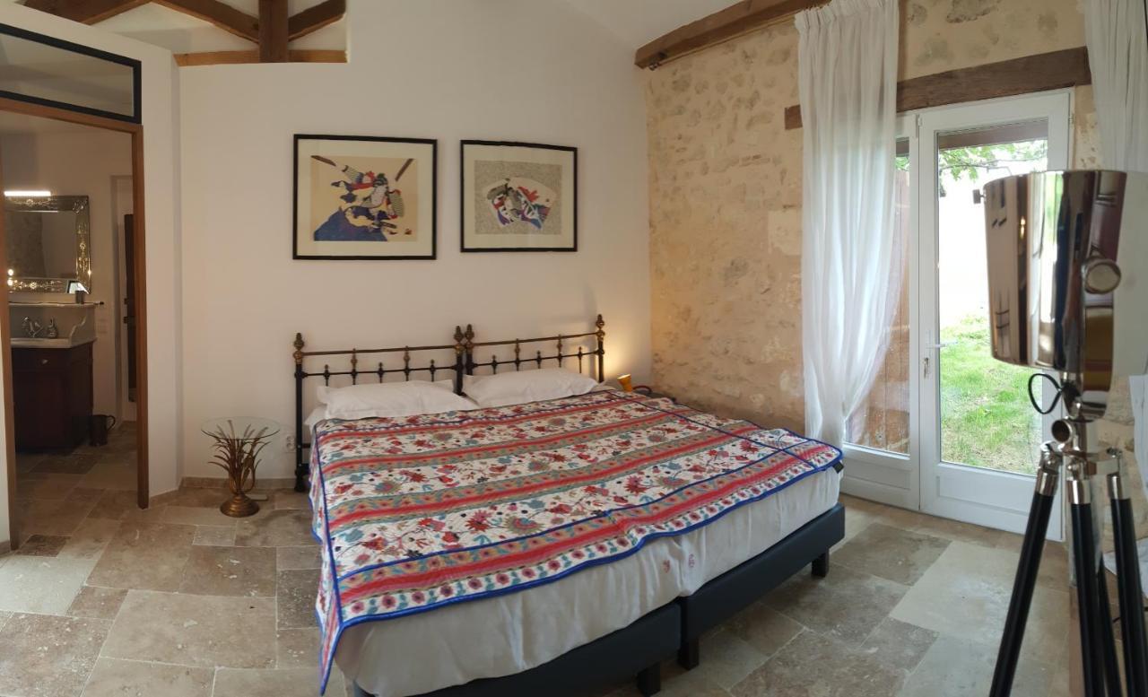 Chateau Le Truch Montussan ภายนอก รูปภาพ